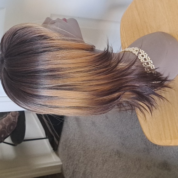 Nina Wig - Picture 4 of 8